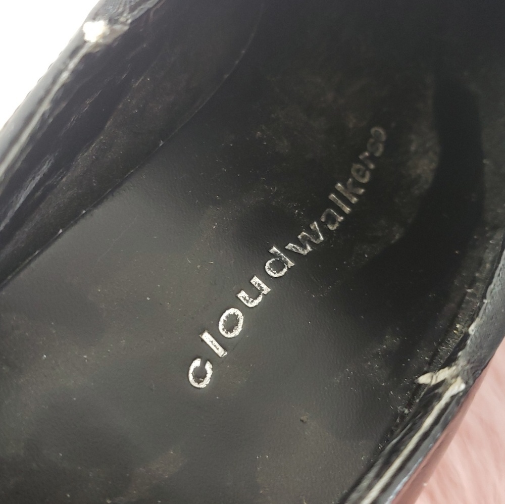 🎄Cloud Walker🎄 Essay heeled shoes size 8 1/2. - Picture 5 of 8